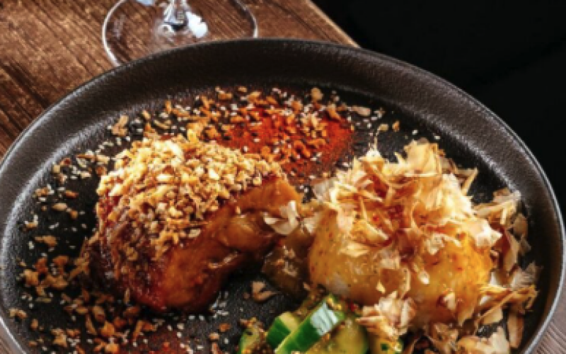 Свиные ребра в яблочкой глазури с рисом