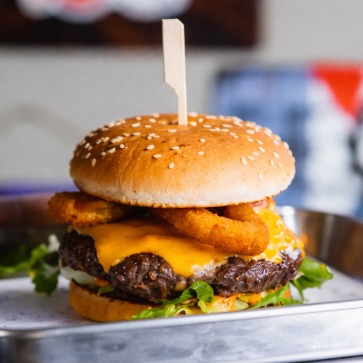 Бургер «Мясоруб»