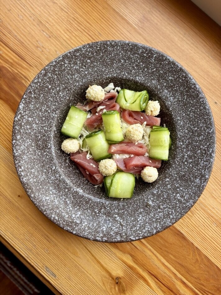 Салат с тунцом