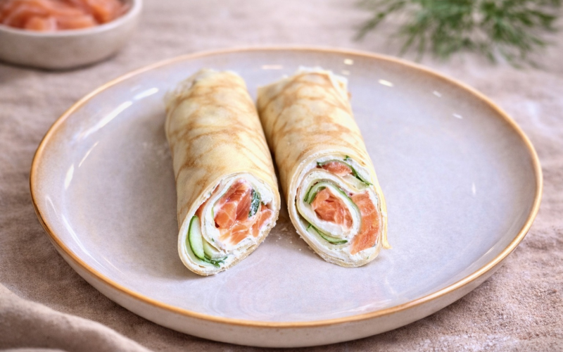 Блин с лососем