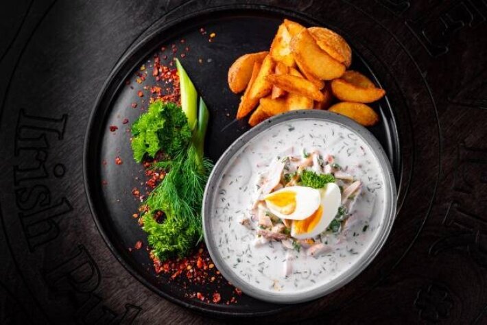 Окрошка на кефире с картофелем