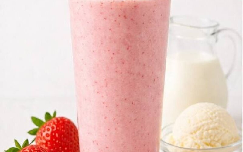 Коктейль Клубничный