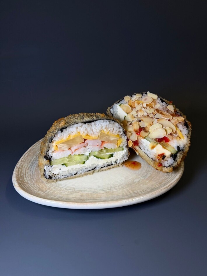 Бургер с креветкой