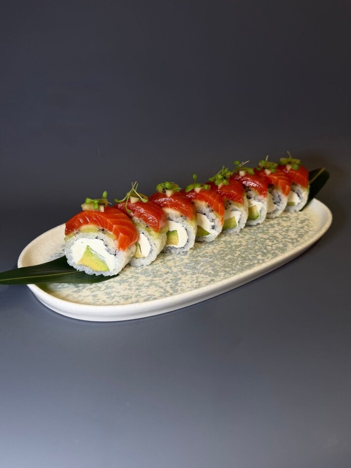 Ролл с киви