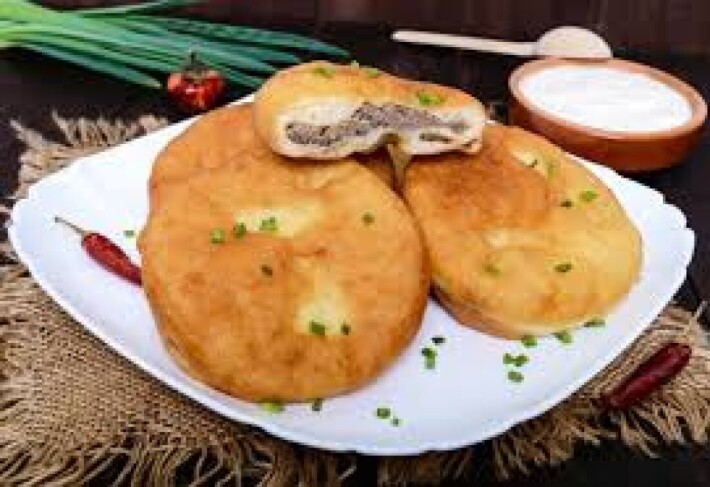 Беляш с мясом