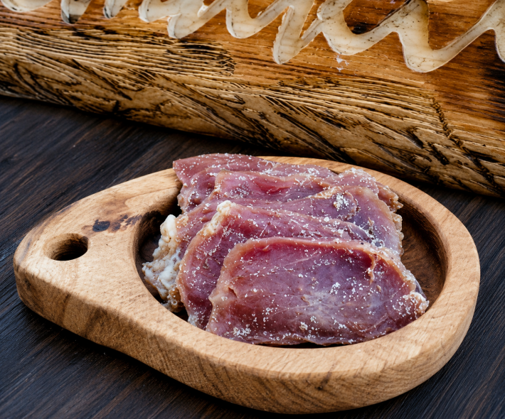 Свиная поленвица с кориандром, перцем и чесноком