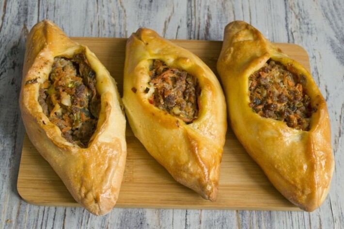 Расстегай с мясом