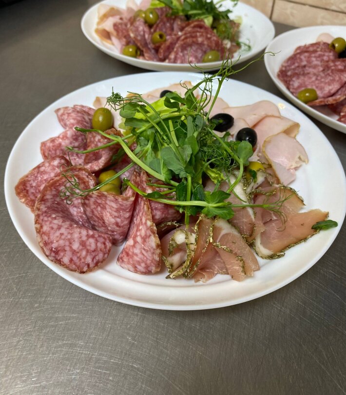 Ассорти мясное
