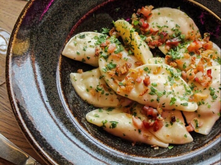 Вареники с картофелем и беконом