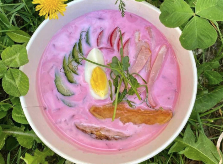 Холодник с ветчиной, редисом и жареным картофелем