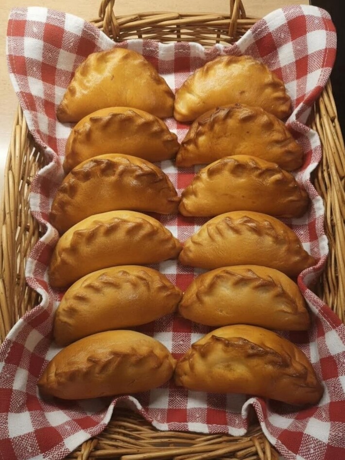 Малая корзинка пирожков с печенью