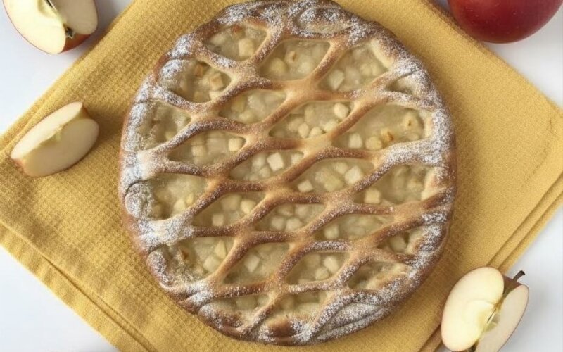 Пирог яблочный с корицей