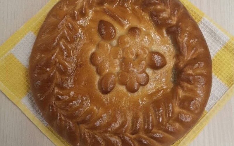 Пирог с мясом и капустой