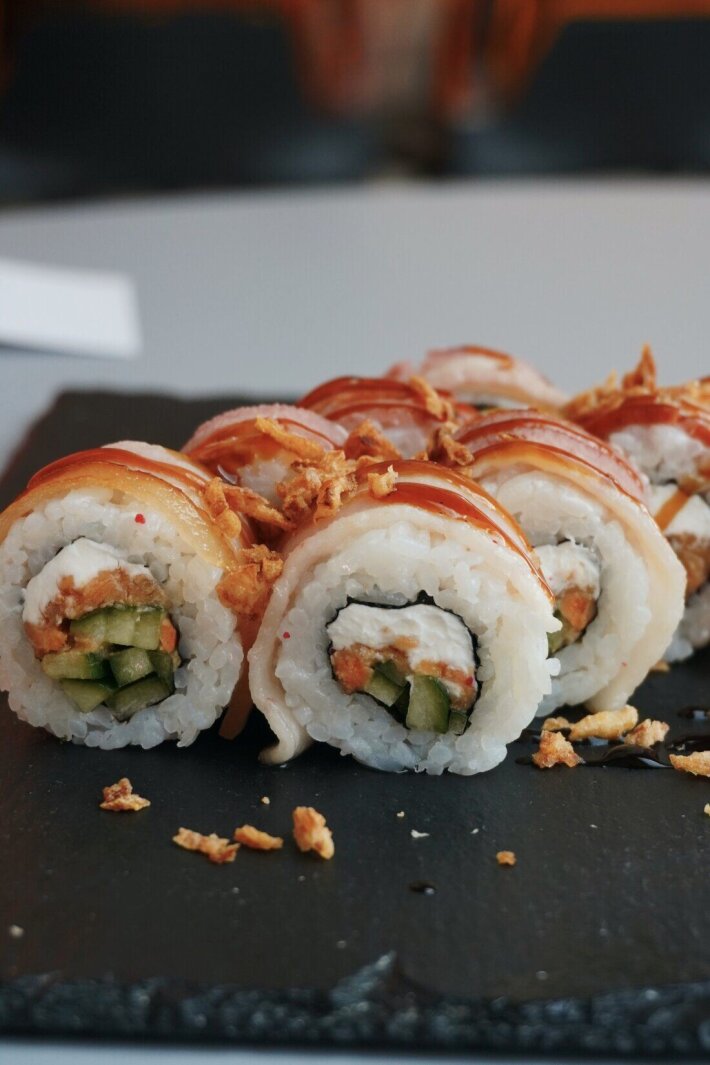 Маки бекон