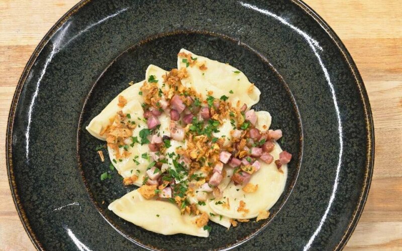 Вареники с картофелем и беконом
