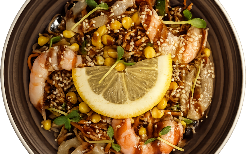 Wok с креветками и кальмаром