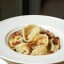 Вареники с печенью, шкварками и луком