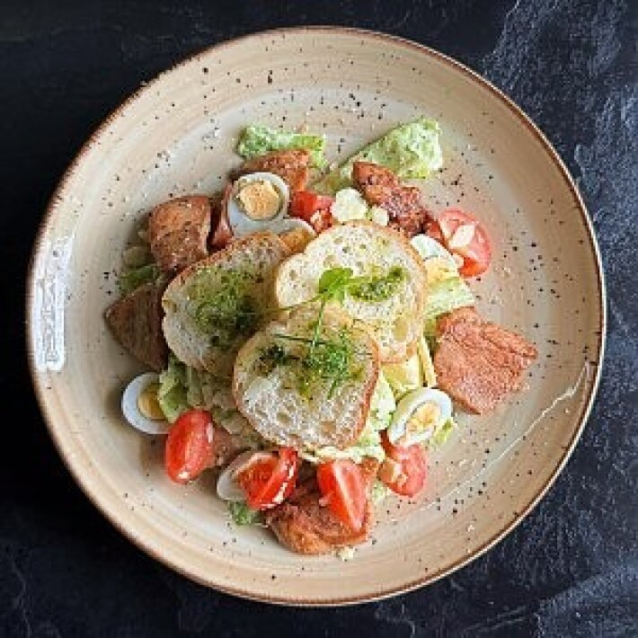 Салат «Цезарь» с курицей