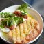 Буррата с песто из вяленых томатов