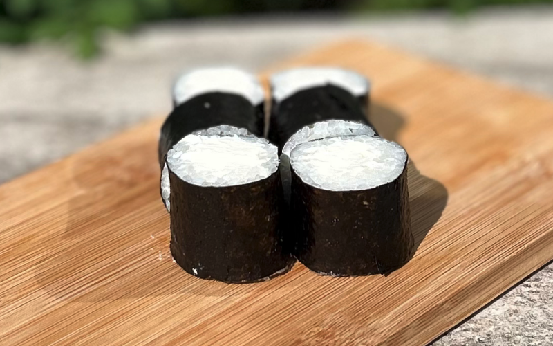 Маки с сыром