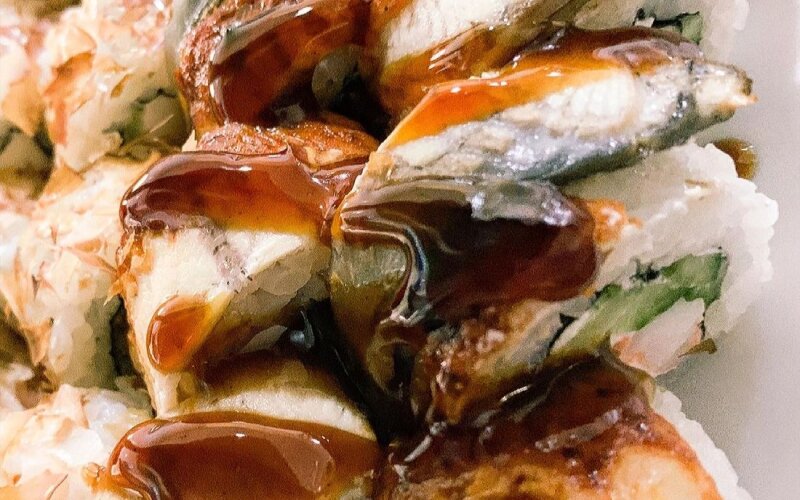 Ролл «Золотой дракон»