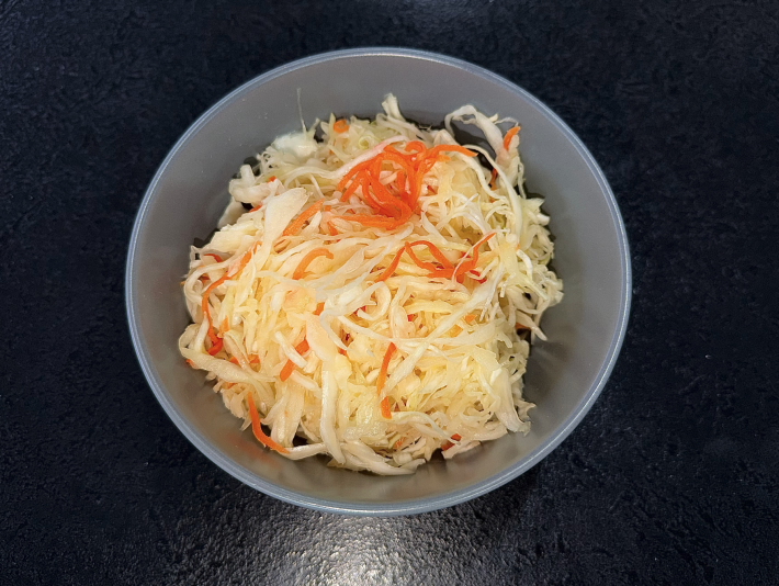 Капуста с морковью
