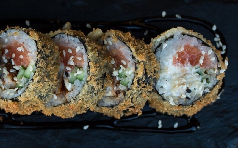 S39 Ролл «Unagi atsui»