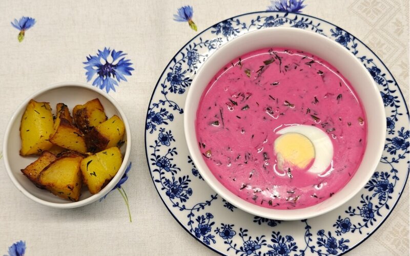 Холодник свекольный с запеченным картофелем