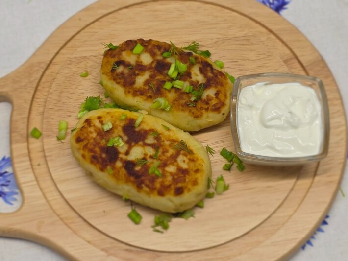 Бульбянники со сметаной
