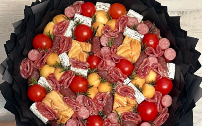 Мужской букет колбасный