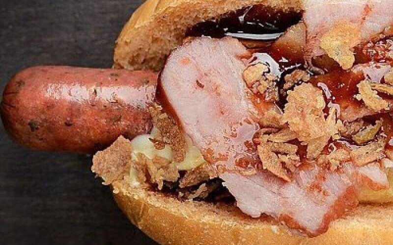 Джек dog со свиной колбаской