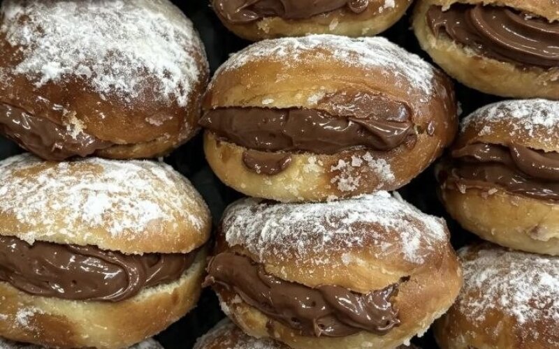 Пончики с шоколадным муссом