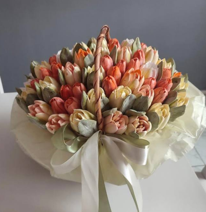 Композиция «Корзина с тюльпанами» №4