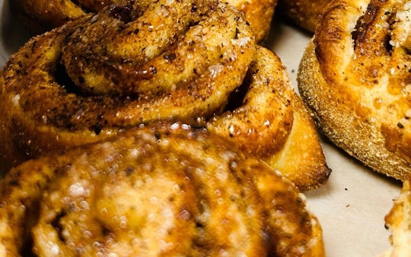Минибоны с корицей
