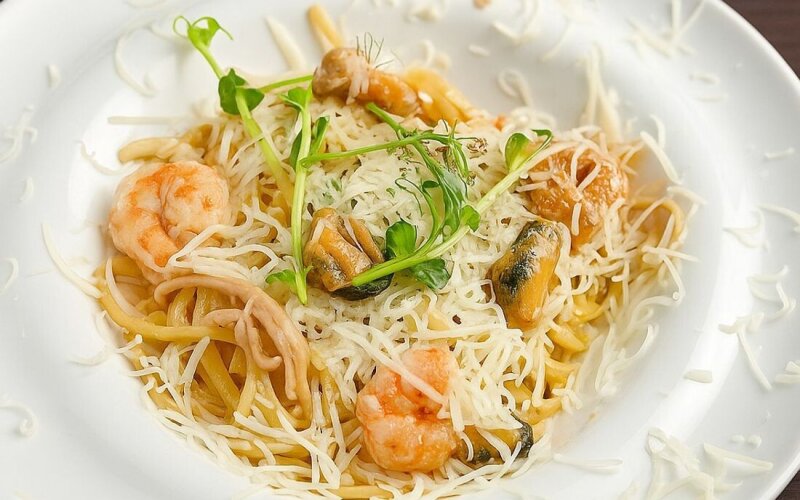 С морепродуктами
