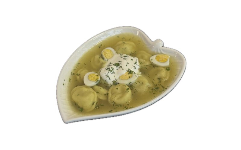 Пельмени в бульоне