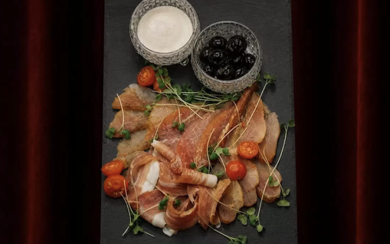 Сет «Не вялый» (сет мясных закусок)