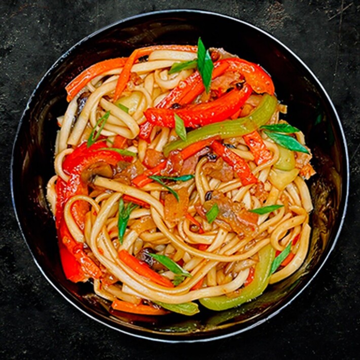 Wok с беконом