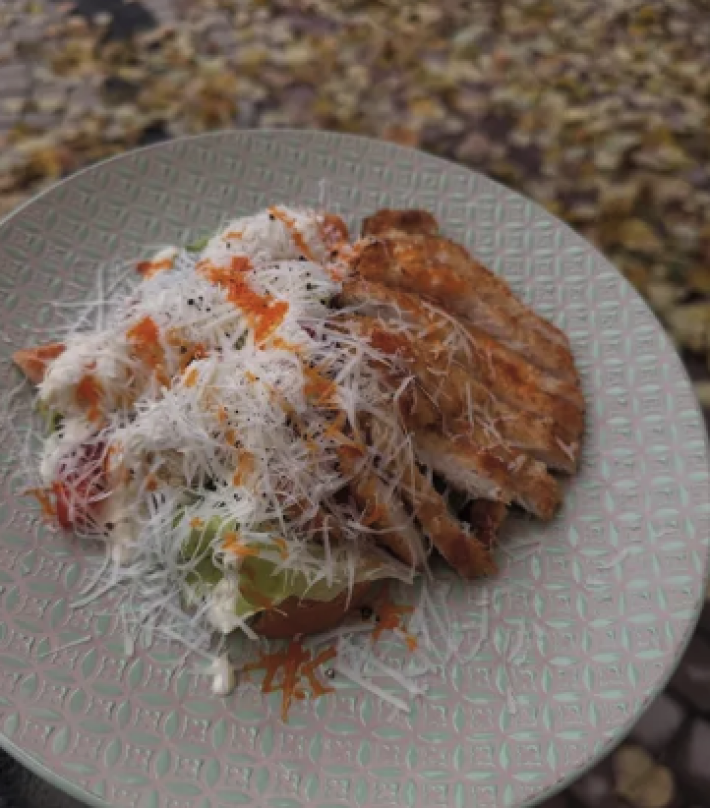 Салат «Цезарь» с курицей