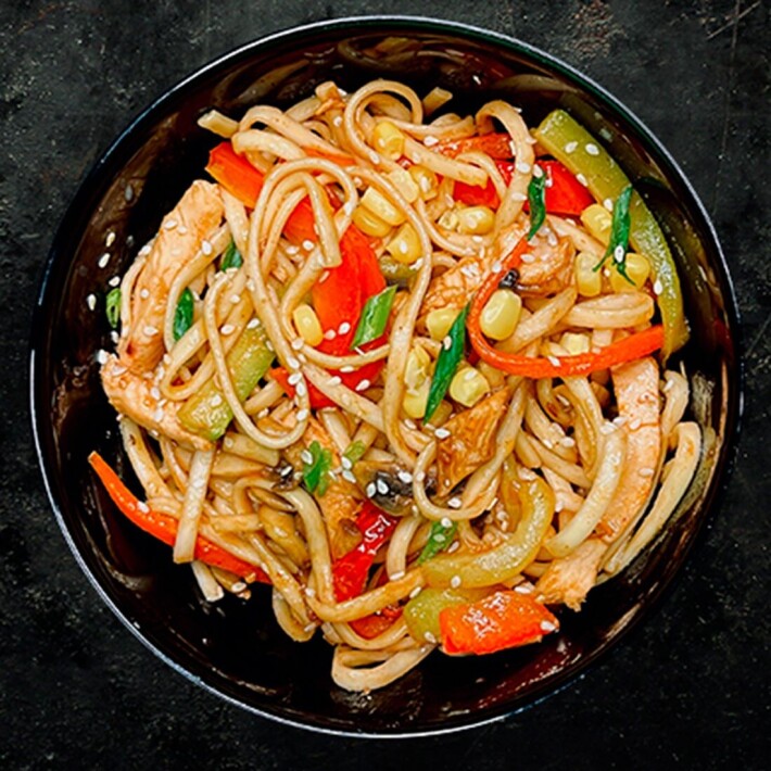 Wok с курицей