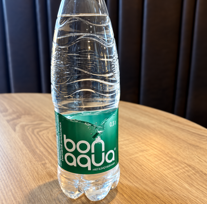 BonAqua среднегазированная
